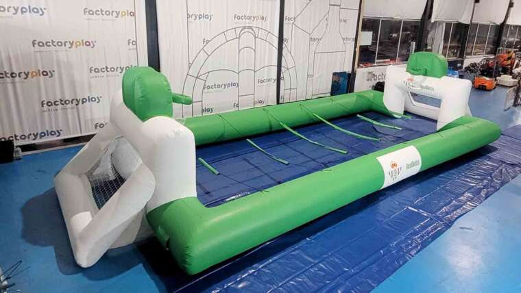 Futbolín humano (verde)
